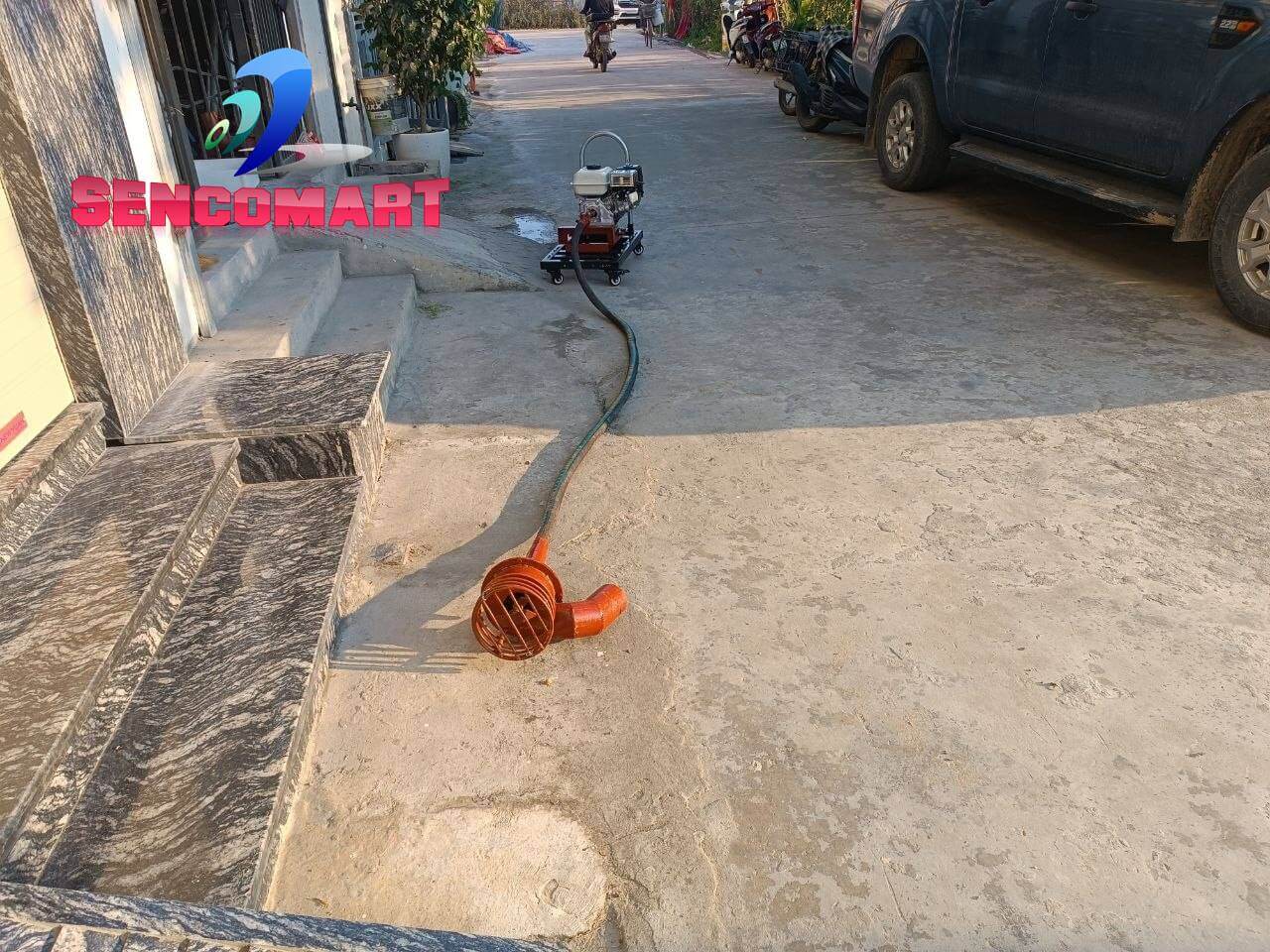 Máy Hút Bùn Động Cơ Xăng – Công Suất Mạnh, Hút Bùn Hiệu Quả