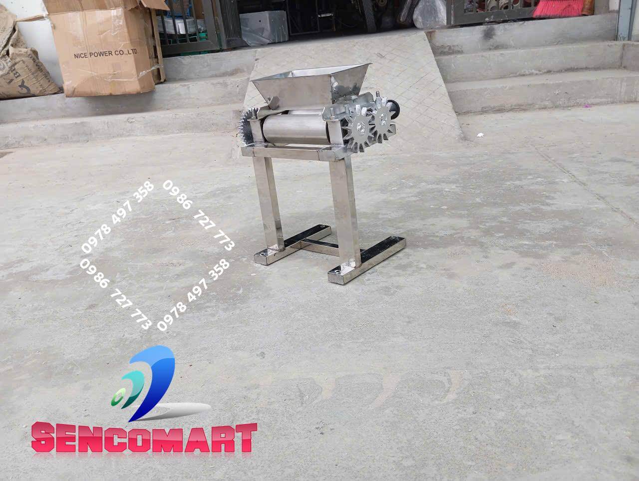 Máy cán mực khô quay tay, thiết kế máng theo yêu cầu