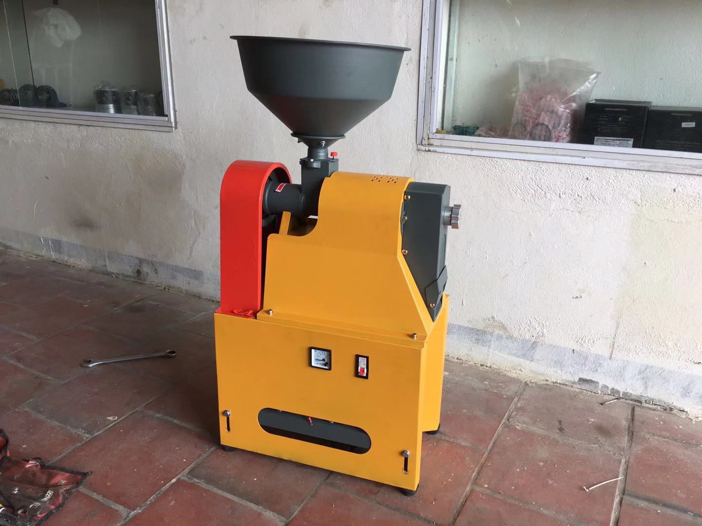 Máy Tách Vỏ Đậu Nành Khô, Không Nát, Không Dập Hạt SENCO V88