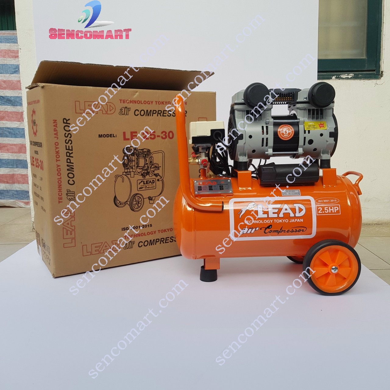 Máy Nén Khí Không Dầu Giảm Âm Lead 30L LE 25-30 Công Suất 2.5HP