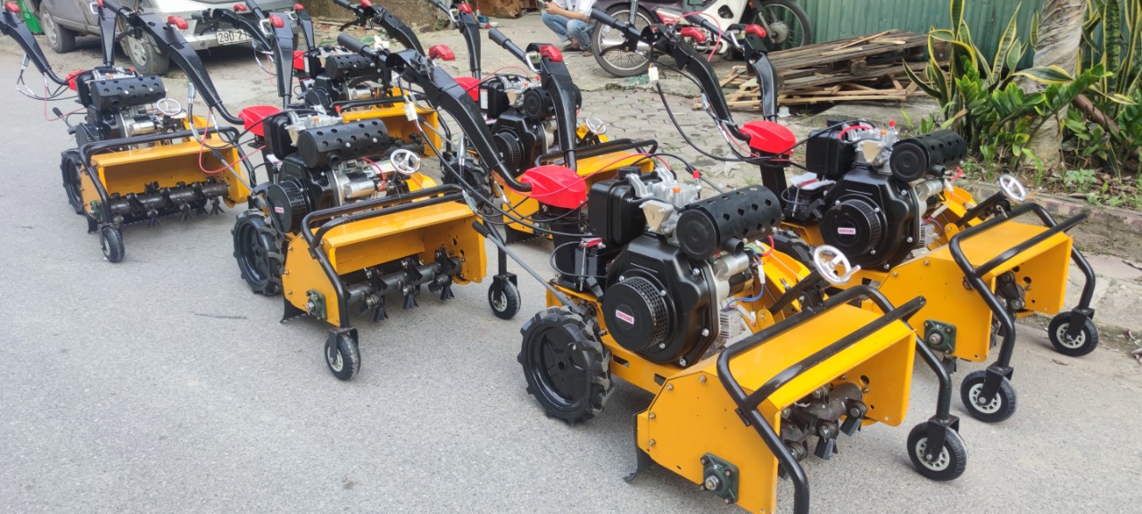 Máy Băm Cỏ Tự Hành Trục Băm Booyoung 178 Giá Rẻ