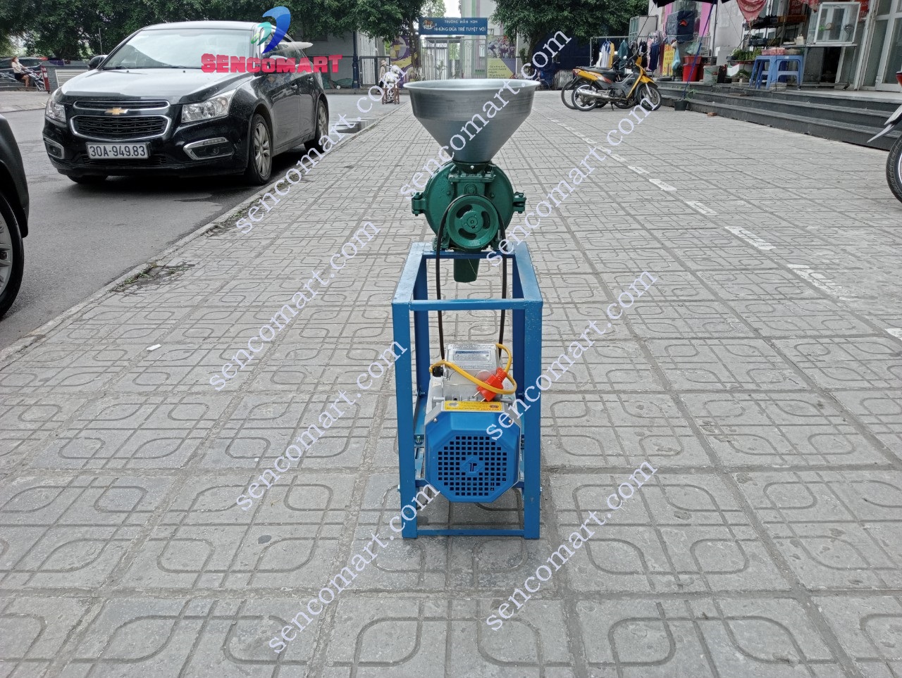 Máy xay bột, vỡ các loại ngũ cốc ngô đậu thóc SC-180 công suất 2HP Toàn Phát