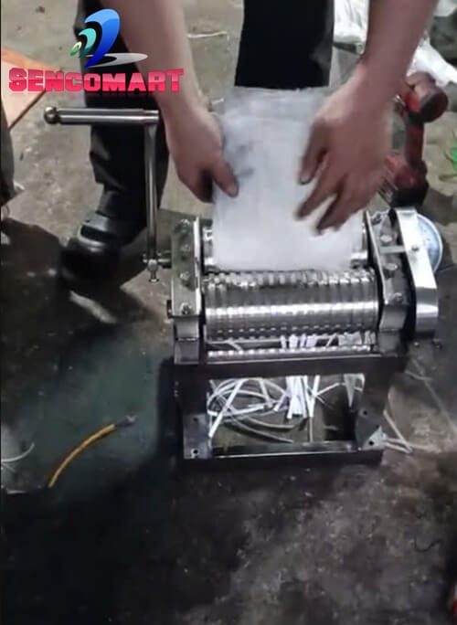 Máy Cắt Bánh Canh Quay Tay TBT-304QT