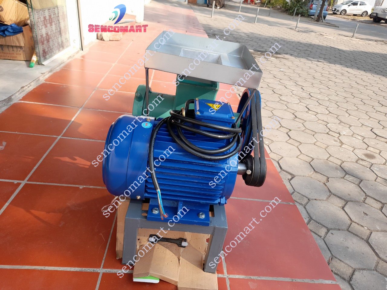 Cối đùn xương, gà nguyên con 52 chưa mô tơ, khung bệ, không phễu