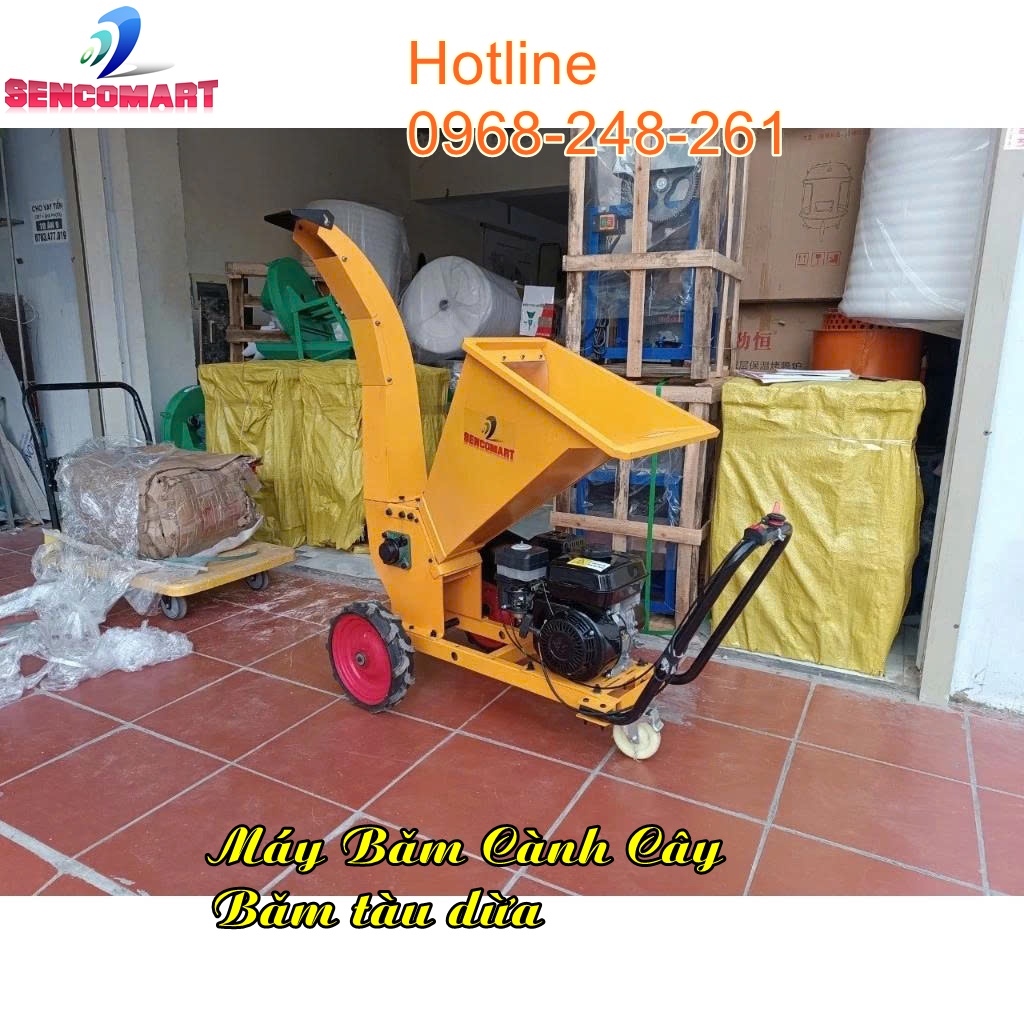 Máy băm cành cây , băm cành nhãn chạy xăng tiện lợi cho vườn rộng