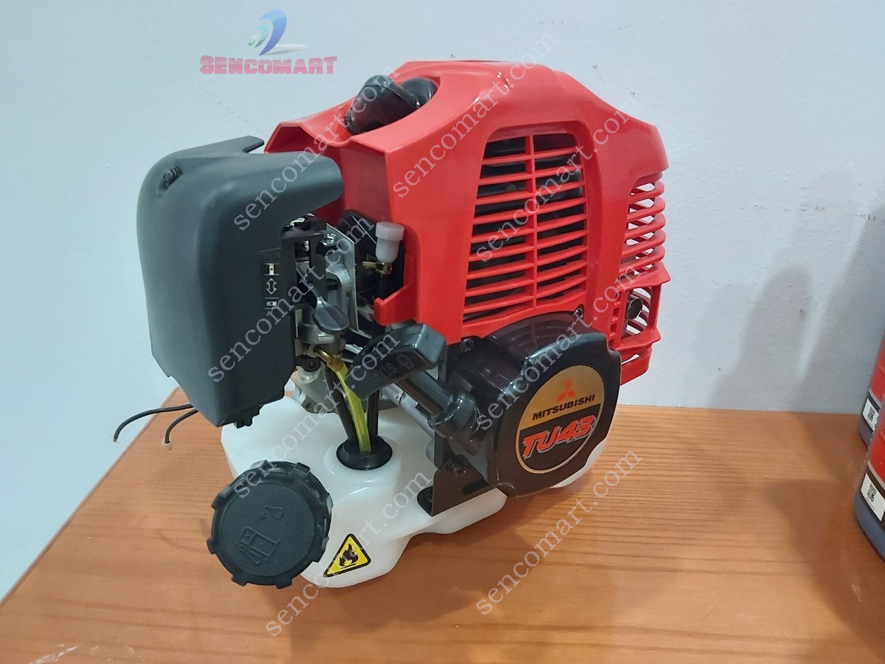 Động cơ lắp máy cắt cỏ Mitsubishi TU43 Nhật Bản