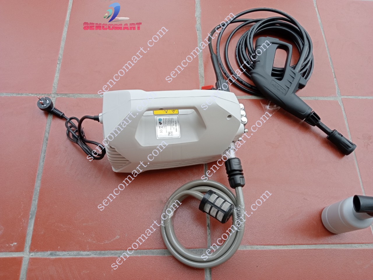 Máy Rửa Xe LUBA-LUTIAN LT212G-1600W Tiêu Chuẩn Châu Âu