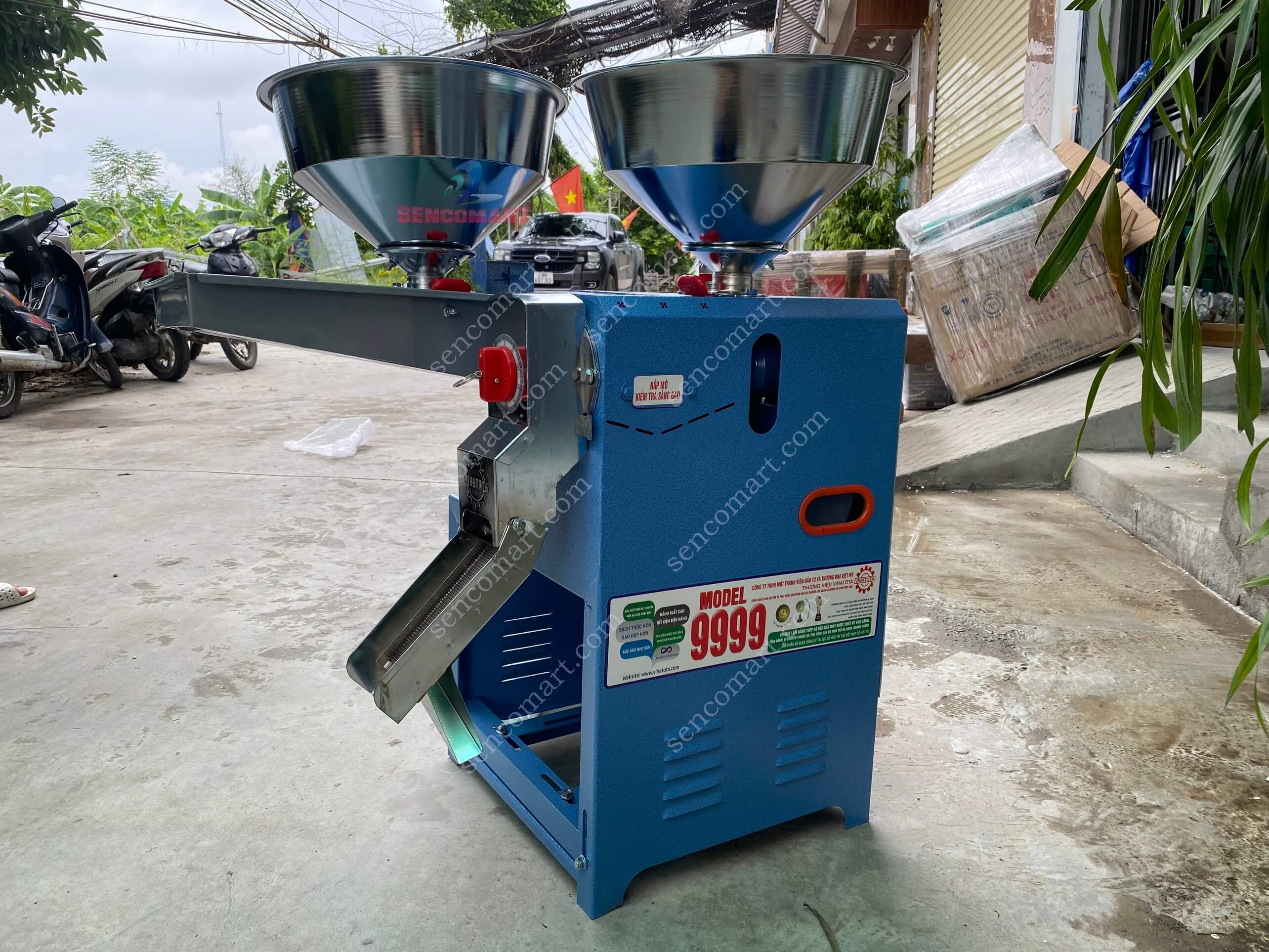 Máy chà gạo gia đình Vinatota 9999 bằng inox